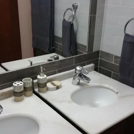 فيلة Luxury 4 Bed Paphos *