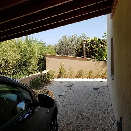 Luxury 4 Bed Paphos